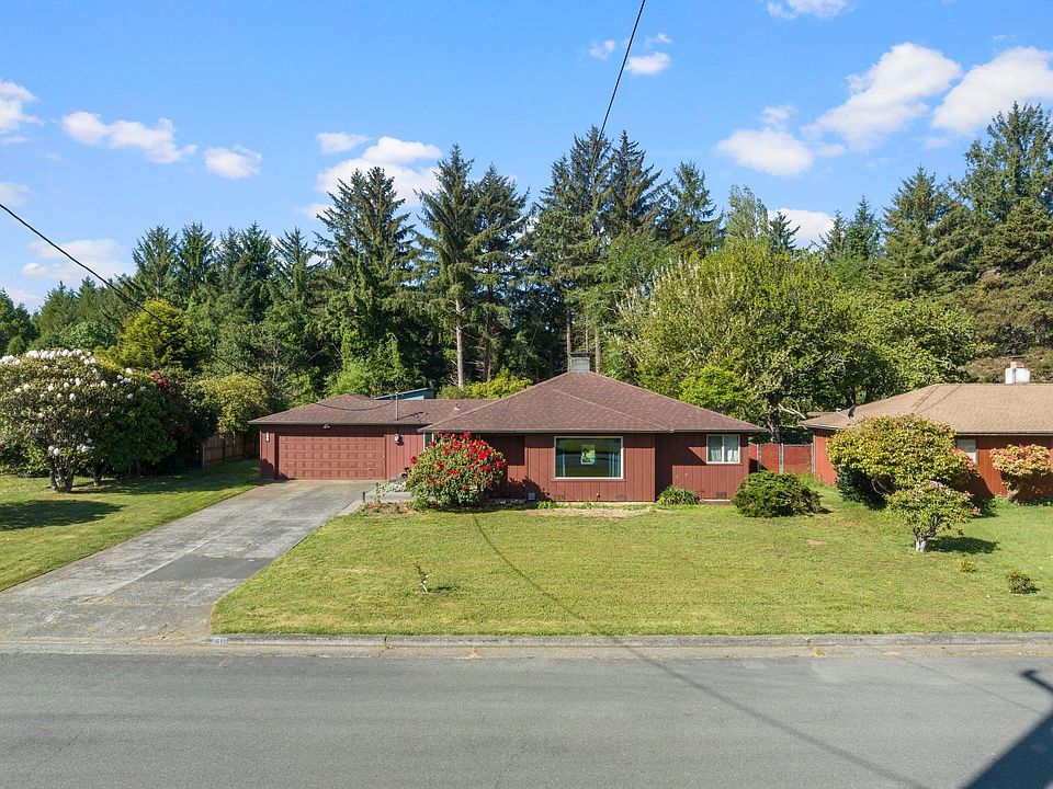 1st image of 615 Vipond Dr