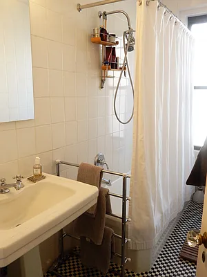 Rented by Rachel Realty | media 13