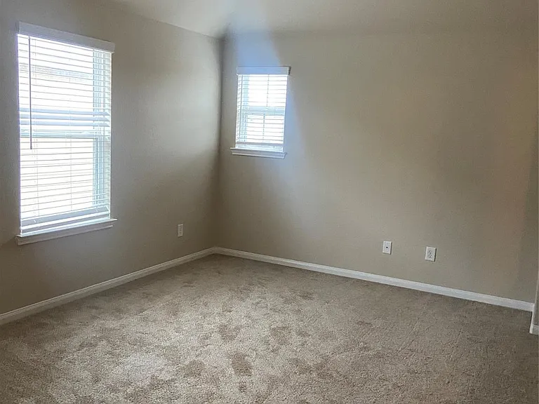 18614 Cooper Ravine Way — Photo 2