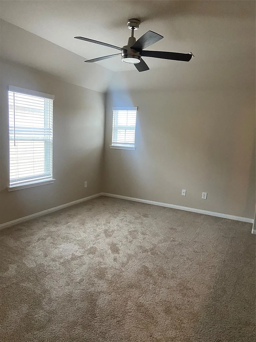Building Photo - 18614 Cooper Ravine Way
