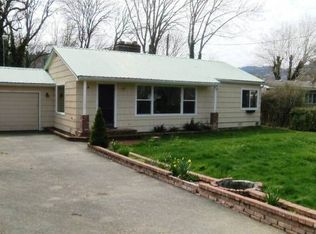 10544 Azalea Glen Rd, Glendale, OR 97442