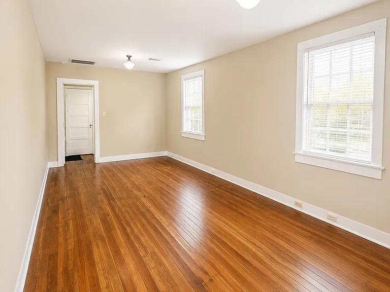 1721 Lowerline St — Photo 3