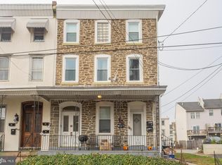 194 Green Ln #A, Philadelphia, PA 19127