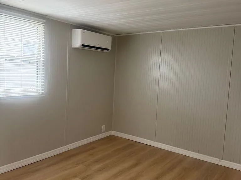512 51st Avenue Dr W — Photo 34