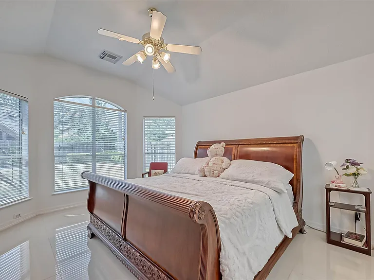 23826 Browndale Ct — Photo 28