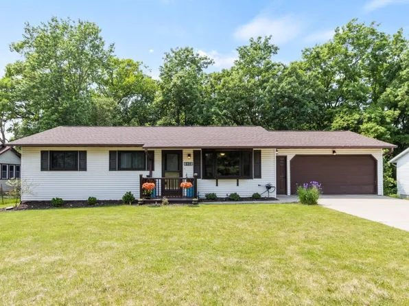 531 Ernstmeyer Drive, Baraboo, WI 53913