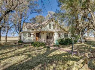 2200 S Hertzler Rd, Halstead, KS 67056