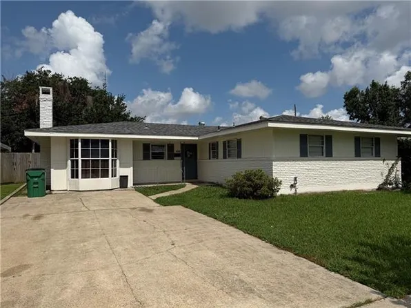 564 Delmar St, Terrytown, LA 70056