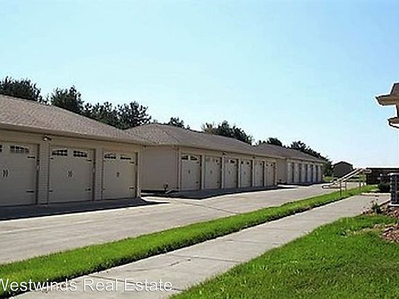 5th image of 460 Cameron Way APT 103