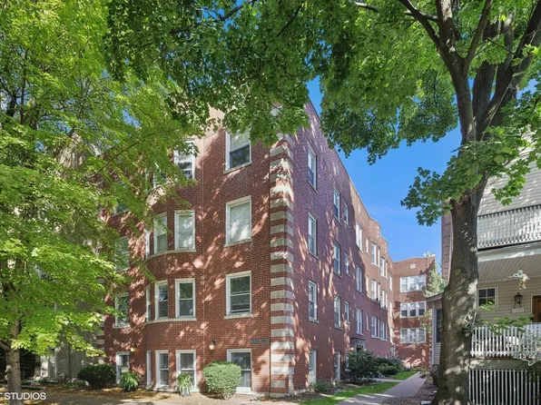 1324 W Hood Ave APT 1B, Chicago, IL 60660