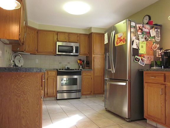 Spacious kitchen