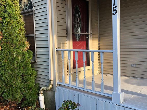 4th image of 215 Virginia St