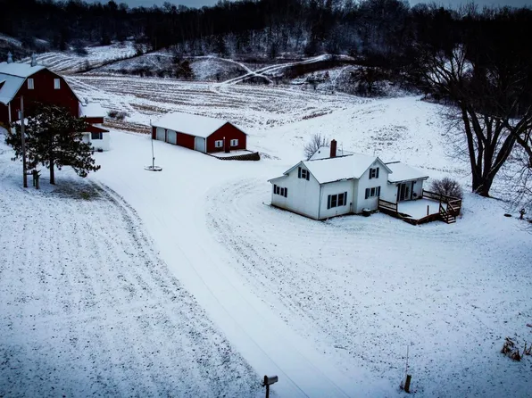 N23738 Amoth Ln, Ettrick, WI 54627