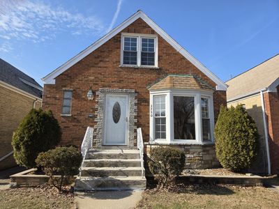 3750 N Oleander Ave, Chicago, IL, 60634