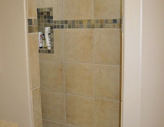 LARGE Walk-In Shower!