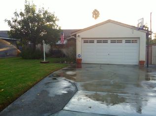 1407 Random Ln, Duarte, CA 91010