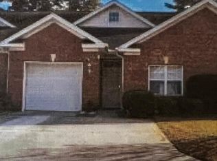 108 Turnbury Ct, Hampstead, NC 28443