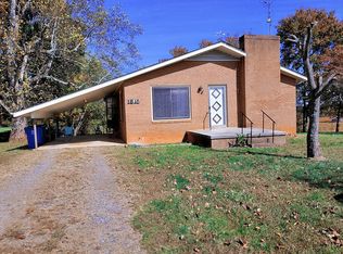 1815 Old Mountain Rd, Hiddenite, NC 28636