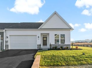 19613 Lavender Ln, Hagerstown, MD 21742