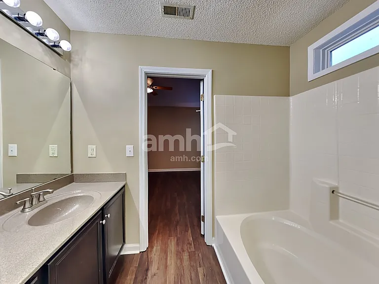 114 Ridge Lake Dr — Photo 13