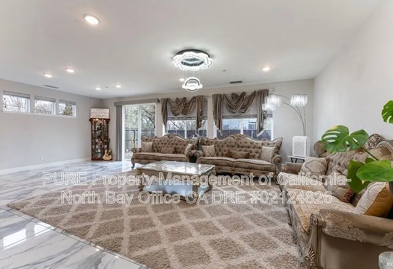 1407 Brothers Ln — Photo 4
