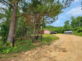 825 Lovejoy Rd, Hamilton, AL 35570