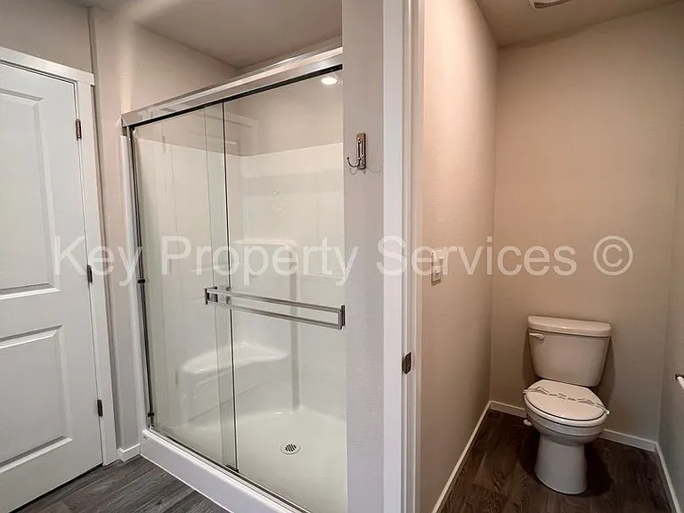 12609 NE 116th Way — Photo 15