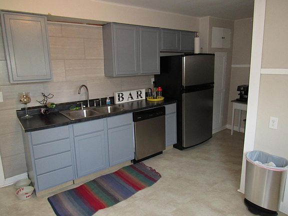 2nd image of 517 Crosby St NW