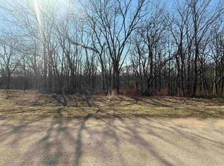 9623 W Deerfield Ln, Lena, IL 61048