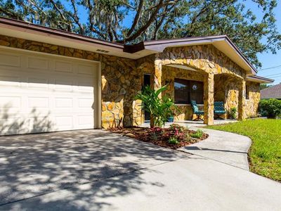 725 Philippe Pkwy, Safety Harbor, FL, 34695