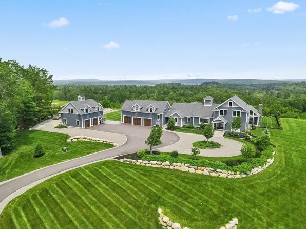 17 Chestnut Ln, Littleton, MA 01460