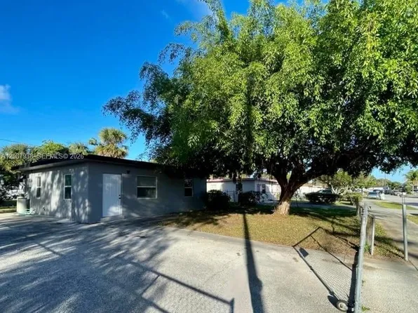 2643 NW 10th St, Pompano Beach, FL 33060