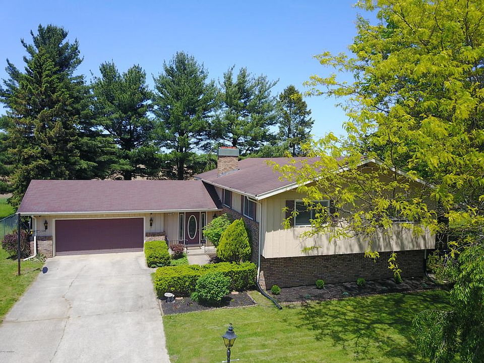 1st image of 4739 Timberland Dr #1