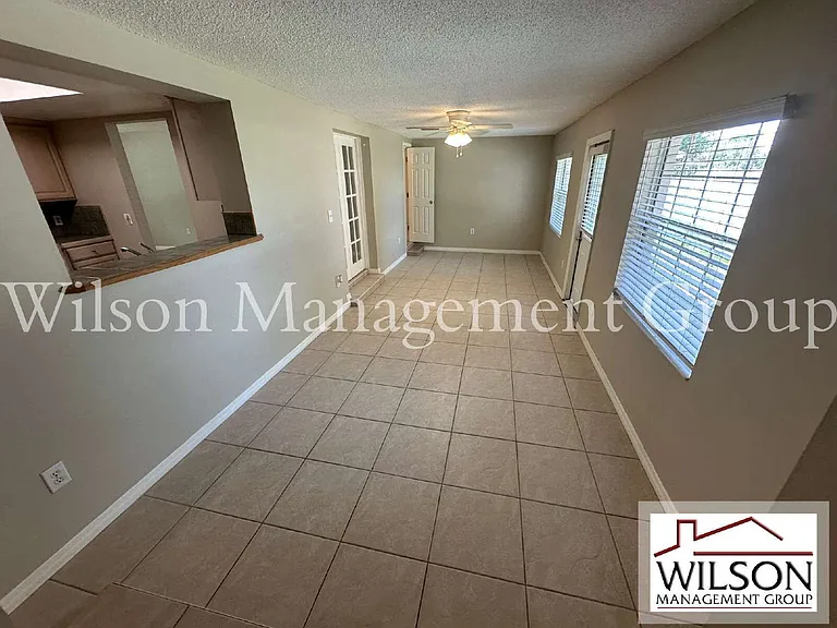 620 Lakespur Ln — Photo 13