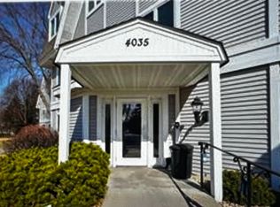 4035 Victoria St #206, Shoreview, MN 55126
