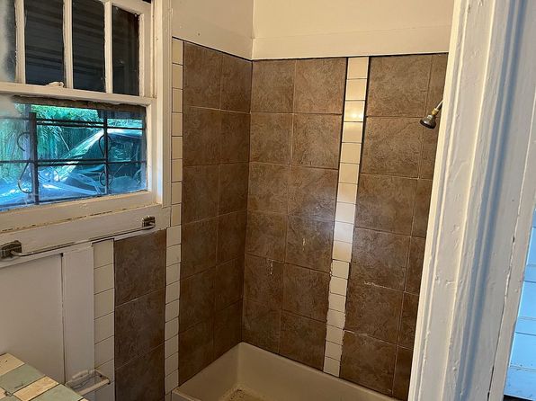 208 Marcus L Butler Dr, Jackson, MS 39209