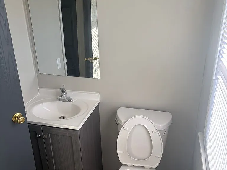 3320 Grand Ave S — Photo 6