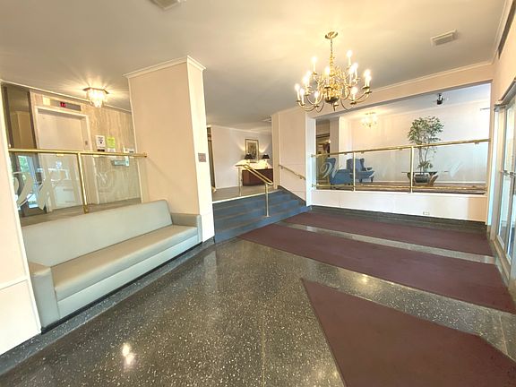 2nd image of 7141 N Kedzie Ave APT 1004