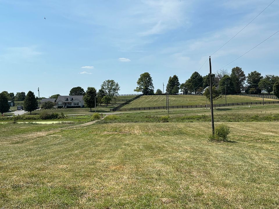 2nd image of 6 Danville Loop 1 Rd #1