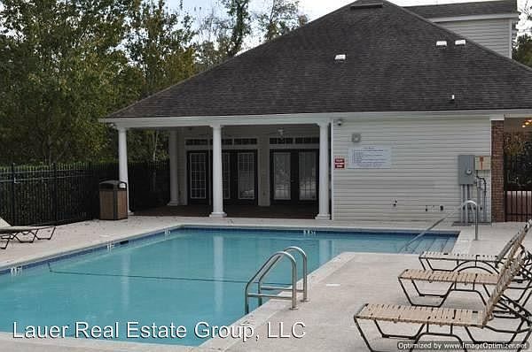 1st image of 2738 W Tharpe St APT 203
