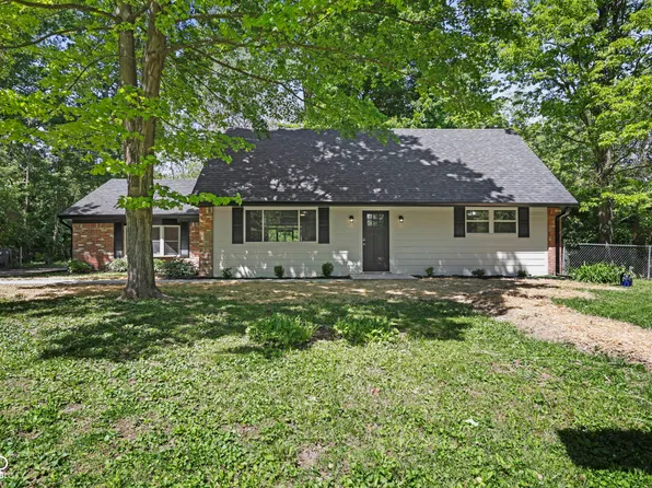 4540 Wycombe Ln, Indianapolis, IN 46226