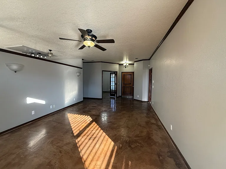 18509 Chestnut Oak Dr — Photo 5