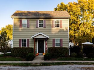 103 N Cherry St, Lexington, IL 61753