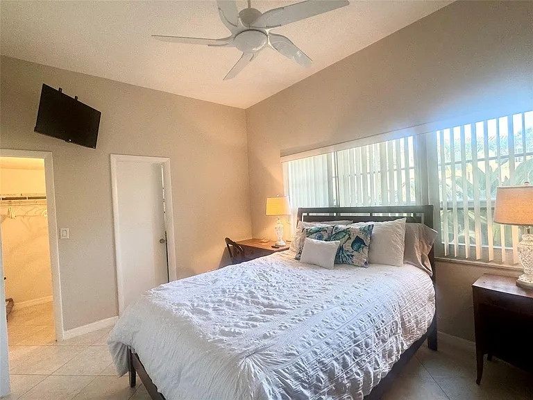 6000 N Ocean Blvd #1D — Photo 25