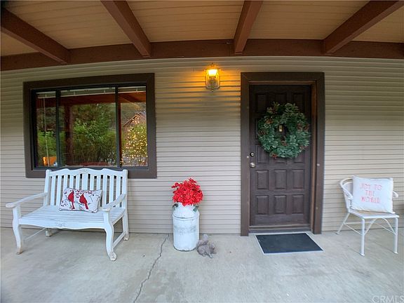 5th image of 1015 Cherry Ln