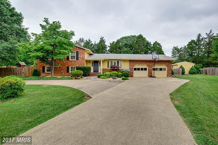 View from Street to House