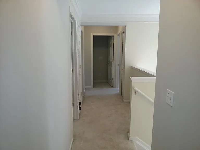 3101 Yosemite Dr — Photo 12