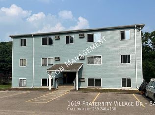 1619 Fraternity Village Dr #8A, Kalamazoo, MI 49006