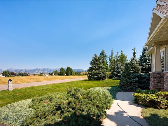 4th image of 104 Liberty Dr