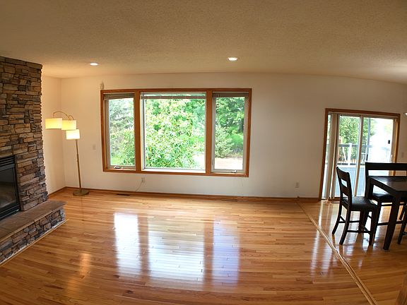 5th image of 10583 Noble Cir N